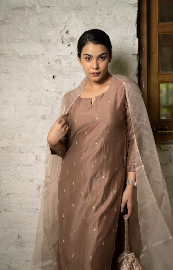 Axinite Handcrafted Kurta For Discount