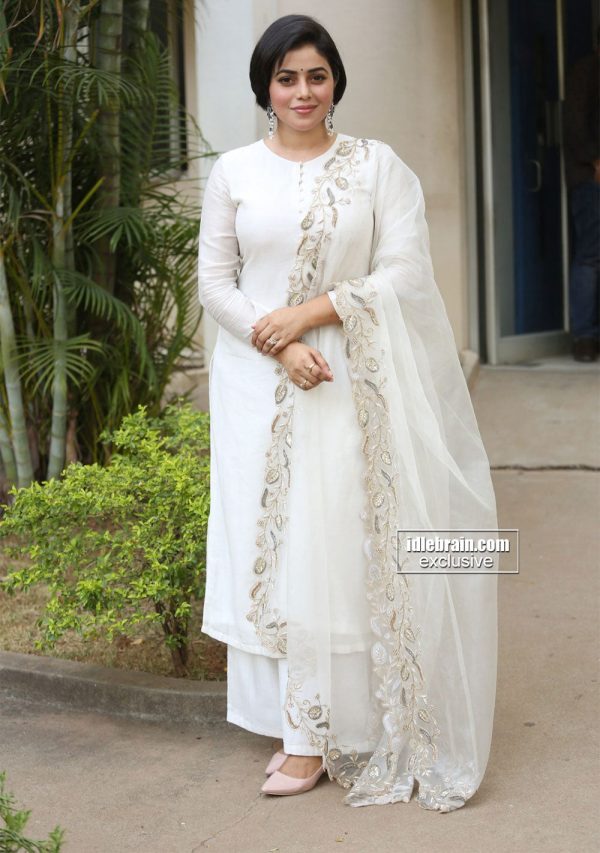 Shamna Kasim in Bay Salt Suit Set Supply