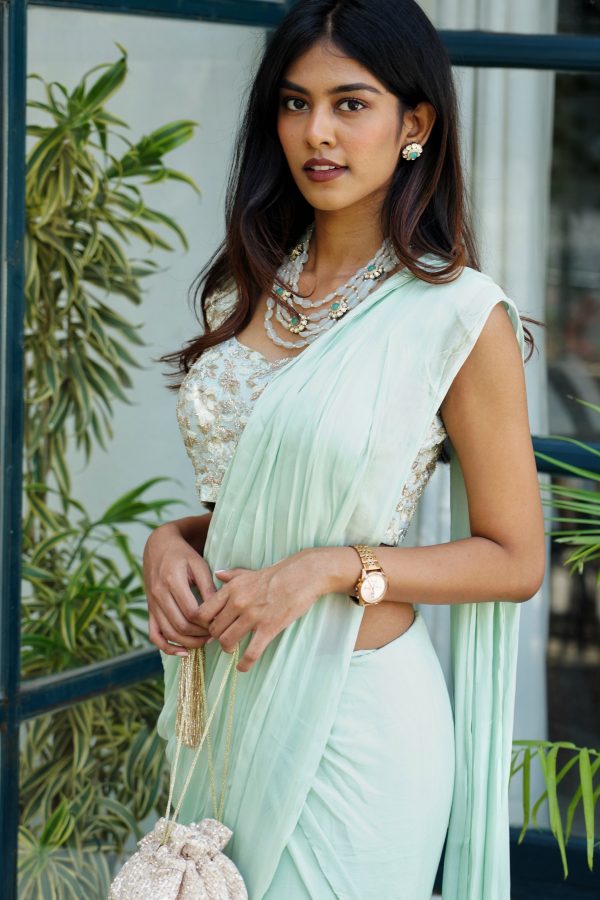 Divya Boppana in Honey Dew Concept Saree Set on Sale